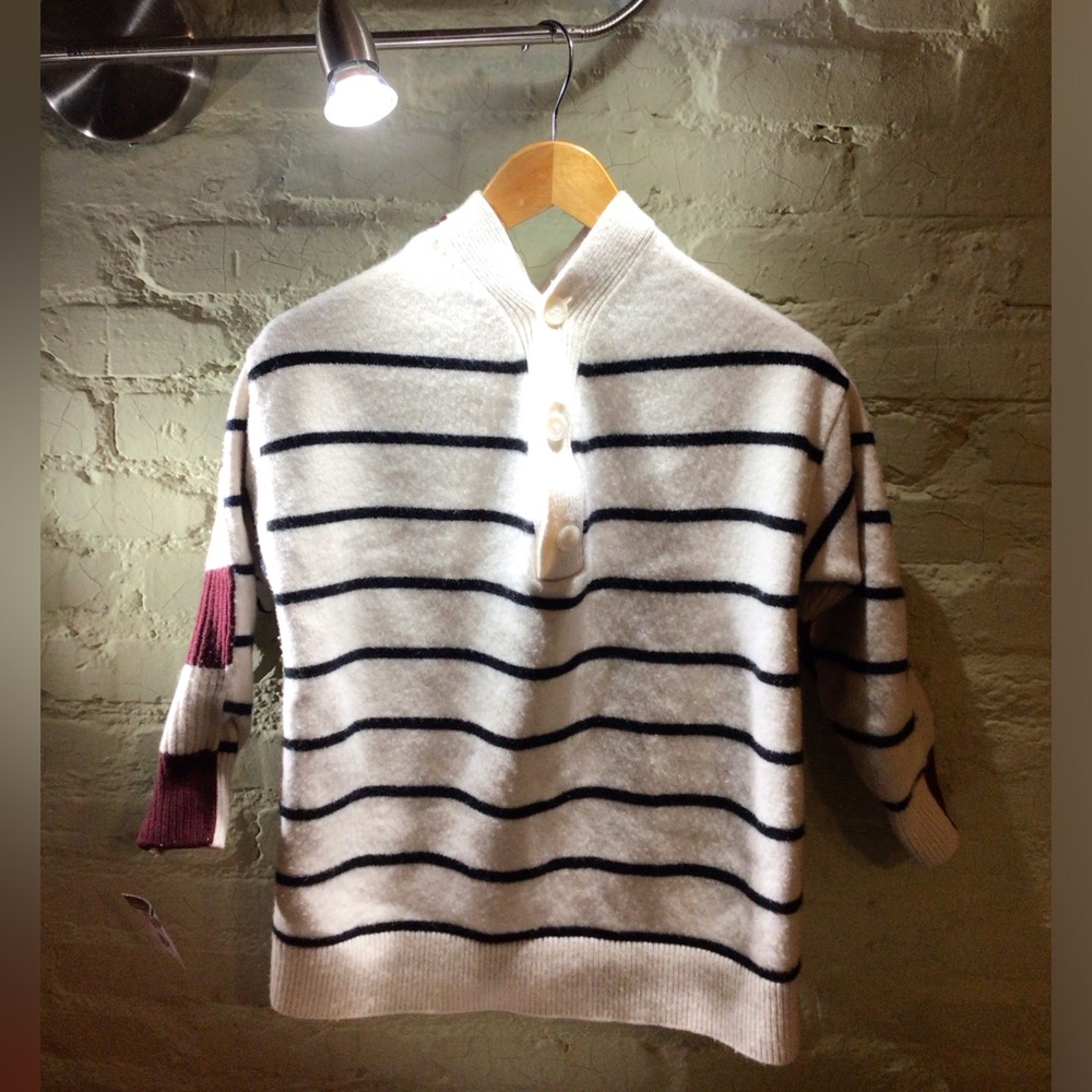 NEW! MRZ gorgeous double stripe sweater